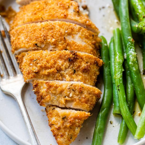 Crispy-Air-Fryer-Chicken-Breast
